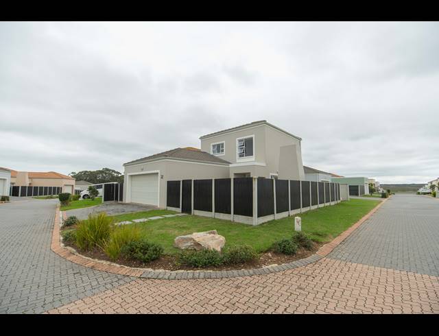 3 BEDROOM HOUSE FOR SALE IN WESTBROOK